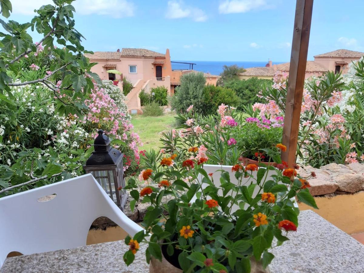 Appartamento Panoramico Calarossa Sardegna 이솔라 로사 외부 사진