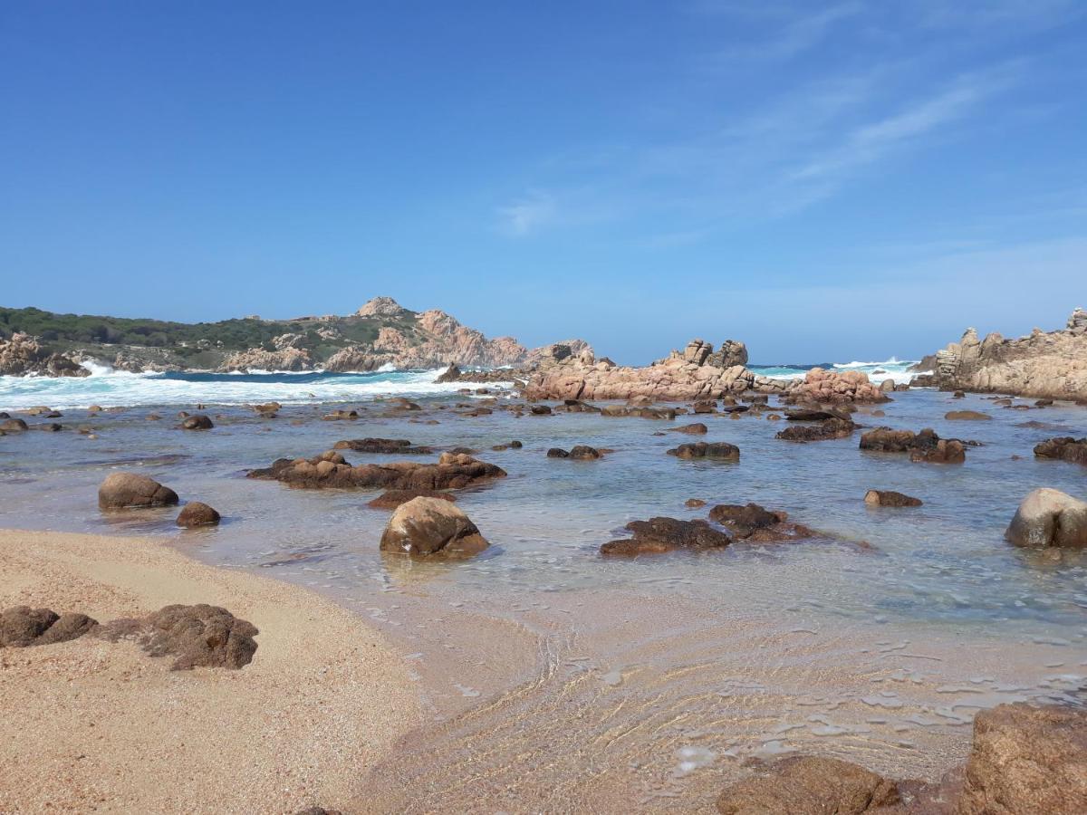 Appartamento Panoramico Calarossa Sardegna 이솔라 로사 외부 사진
