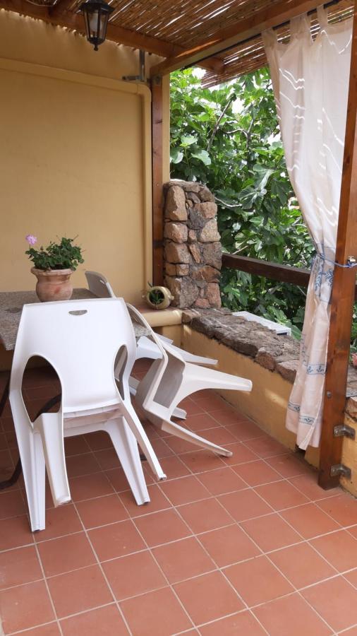 Appartamento Panoramico Calarossa Sardegna 이솔라 로사 외부 사진