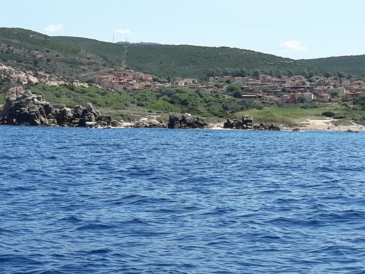 Appartamento Panoramico Calarossa Sardegna 이솔라 로사 외부 사진